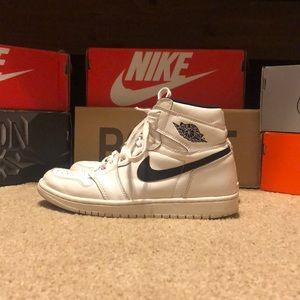 Air Jordan 1 “Yin Yang” Size 8